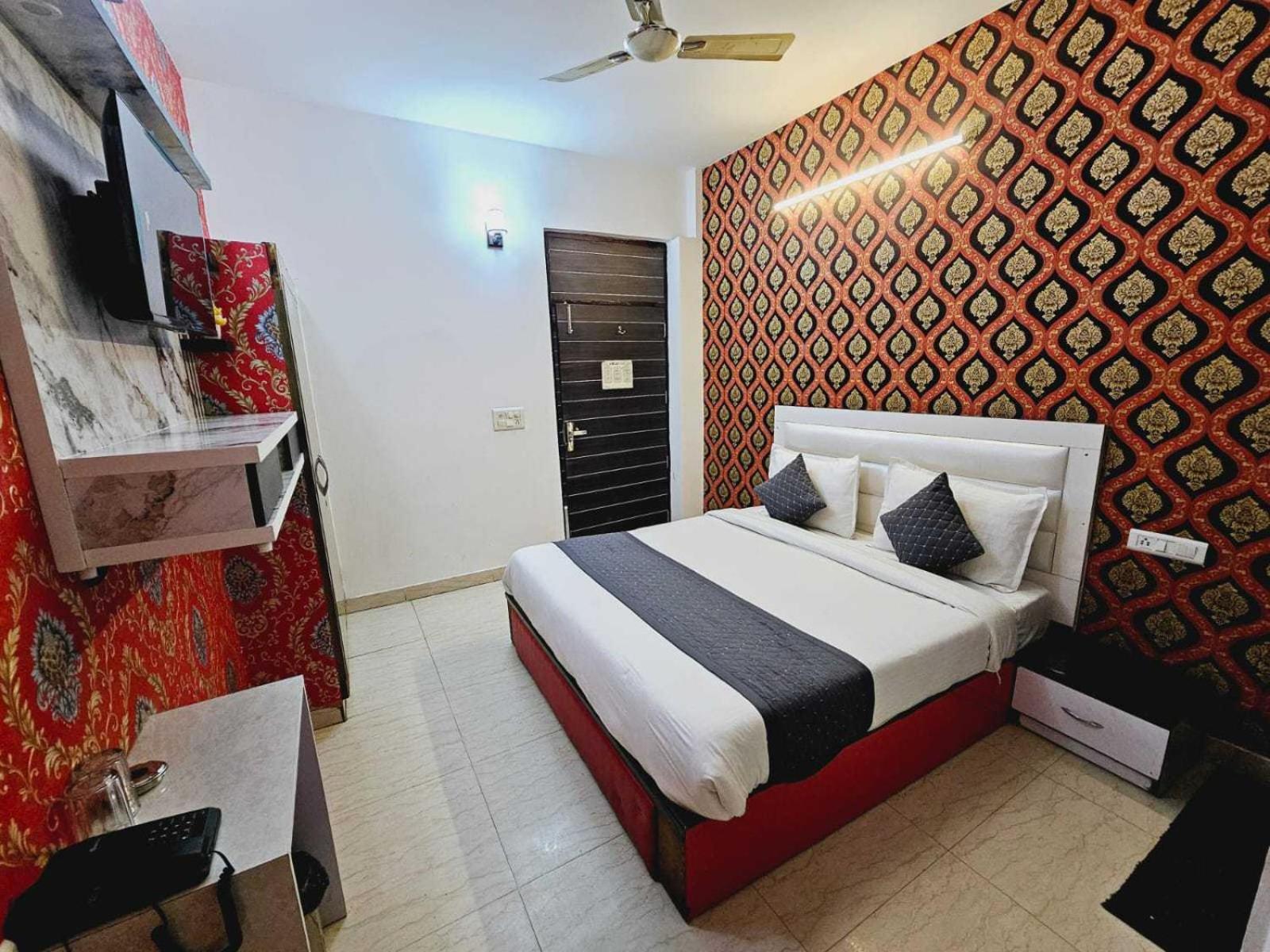 Hotel O Cloud New Delhi Exterior photo